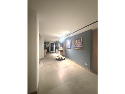 Casa de 5 alcobas en venta en Los Colores, Medellín, 630 m² · foto 7 de 18