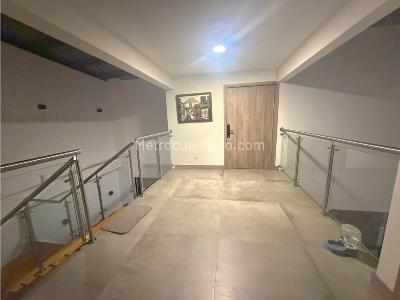 Casa de 5 alcobas en venta en Los Colores, Medellín, 630 m² · foto 9 de 18