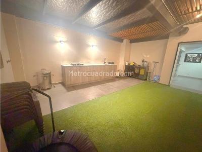 Casa de 5 alcobas en venta en Los Colores, Medellín, 630 m² · foto 18 de 18