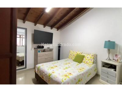 Casa en venta en Mesa, Envigado · foto 2 de 18