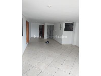 Apartamento de 3 alcobas en venta en Cabecera Urbana San Cristobal, Medellín, 150 m² · foto 2 de 12
