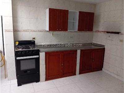 Casa en venta en Itagui, Itagüí · foto 11 de 12