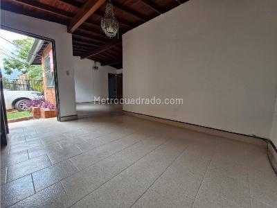Casa de 4 alcobas en venta en Calasanz, Medellín, 210 m² · foto 4 de 20