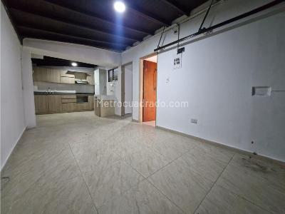 Casa de 4 alcobas en venta en Calasanz, Medellín, 210 m² · foto 10 de 20