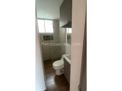 Apartamento en venta en La Floresta, Medellín · foto 10 de 16