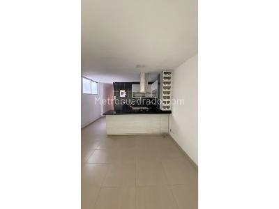 Apartamento en venta en La Floresta, Medellín · foto 7 de 16