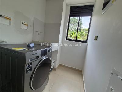 Apartamento de 3 alcobas en venta en La Doctora, Sabaneta, 66 m² · foto 15 de 20