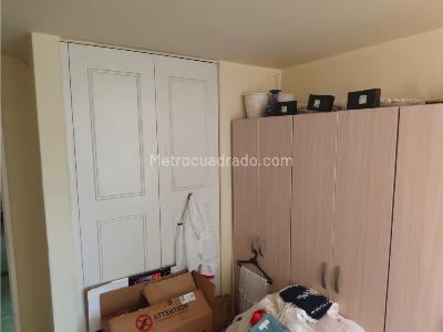 Apartamento de 2 alcobas en venta en La Castellana, Medellín, 87 m² · foto 10 de 14
