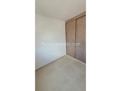 Apartamento de 3 alcobas en venta en Santa Ana, Bello, 62 m² · foto 4 de 19