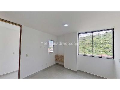 Apartamento en venta en La Pilarica, Medellín · foto 9 de 20