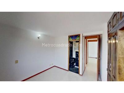 Apartamento de 3 alcobas en venta en Los Colores, Medellín, 68 m² · foto 11 de 20