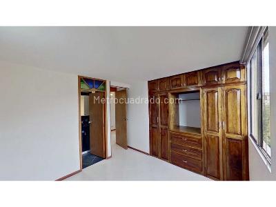 Apartamento de 3 alcobas en venta en Los Colores, Medellín, 68 m² · foto 8 de 20