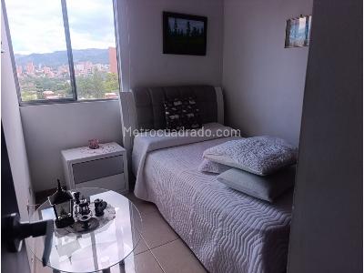 Apartamento en venta en Calasanz Parte Baja, Medellín · foto 5 de 17
