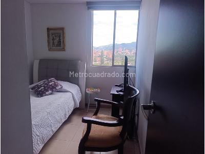 Apartamento en venta en Calasanz Parte Baja, Medellín · foto 9 de 17