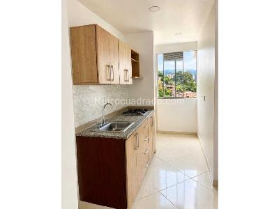 Apartamento en venta en Viviendas Del Sur, Itagüí · foto 3 de 15