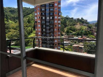 Apartamento en venta en Viviendas Del Sur, Itagüí · foto 4 de 15