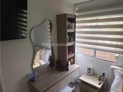Apartamento en venta en Calasanz, Medellín · foto 8 de 17