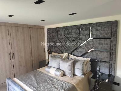 Apartamento en venta en Calasanz, Medellín · foto 10 de 17