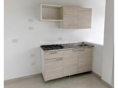 Apartamento de 2 alcobas en venta en Caldas, Medellín, 46 m² · foto 2 de 9