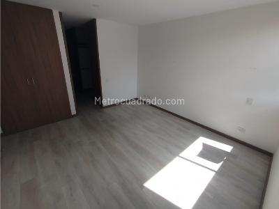 Apartaestudio en venta en Loma Del Escobero, Envigado, 62 m² · foto 8 de 16