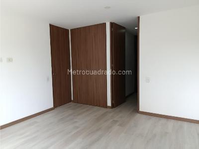 Apartaestudio en venta en Loma Del Escobero, Envigado, 62 m² · foto 11 de 16