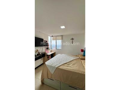 Apartamento de 3 alcobas en venta en Loma Del Indio Comuna 10 De Medellin, Medellín, 71 m² · foto 16 de 18
