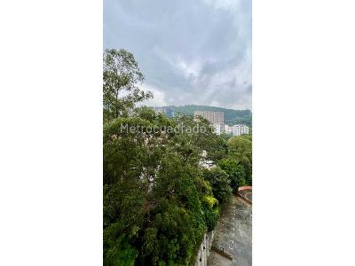 Apartamento de 3 alcobas en venta en Loma Del Indio Comuna 10 De Medellin, Medellín, 71 m² · foto 17 de 18