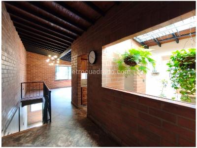 Apartamento en venta en Belen Los Alpes, Medellín · foto 8 de 20