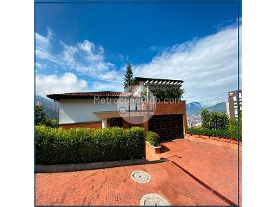 Casa de 4 alcobas en venta en El Poblado, Medellín, 753 m² · foto 8 de 8