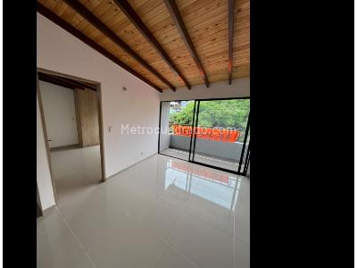 Apartamento en venta en La America, Medellín · foto 3 de 20