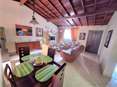 Casa de 5 alcobas en venta en Belen San Bernardo, Medellín, 115 m² · foto 2 de 20