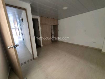 Apartamento de 3 alcobas en venta en Belen San Bernado, Medellín, 90 m² · foto 14 de 15