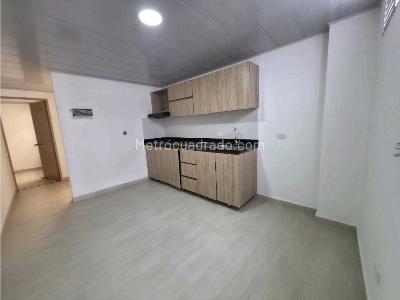Apartamento de 3 alcobas en venta en Belen San Bernado, Medellín, 90 m² · foto 4 de 15