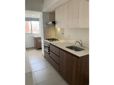 Apartamento de 3 alcobas en venta en Bello, Bello, 84 m² · foto 2 de 20