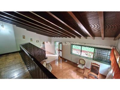 Casa de 4 alcobas en venta en Laureles Nogal, Medellín, 319 m² · foto 10 de 20