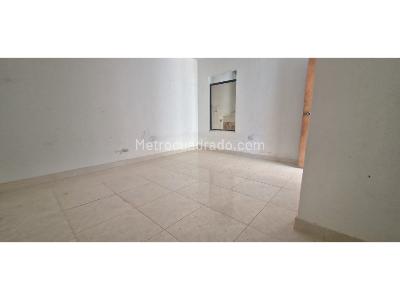 Casa de 3 alcobas en venta en Hermosa Provincia, Bello, 74 m² · foto 3 de 15