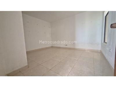 Casa de 3 alcobas en venta en Hermosa Provincia, Bello, 74 m² · foto 4 de 15