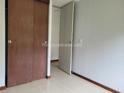 Apartamento en venta en Almeria, Medellín · foto 12 de 20