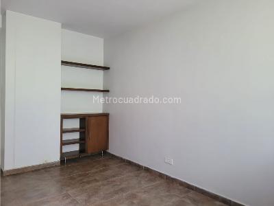 Apartamento en venta en Almeria, Medellín · foto 5 de 20