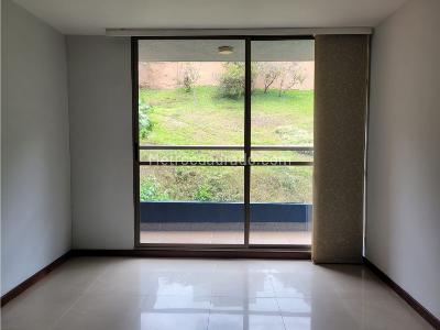 Apartamento en venta en Almeria, Medellín · foto 9 de 20