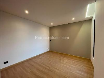 Apartamento de 3 alcobas en venta en El Poblado, Medellín, 154 m² · foto 11 de 20