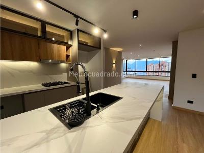 Apartamento de 3 alcobas en venta en El Poblado, Medellín, 154 m² · foto 18 de 20