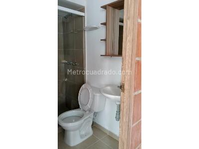 Apartamento de 3 alcobas en venta en Bello Santa Ana, Medellín, 50 m² · foto 10 de 16
