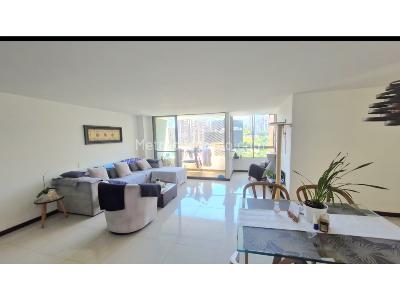 Apartamento de 3 alcobas en venta en Loma De San Julian, Medellín, 105 m² · foto 4 de 20