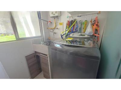Apartamento de 3 alcobas en venta en Loma De San Julian, Medellín, 105 m² · foto 13 de 20