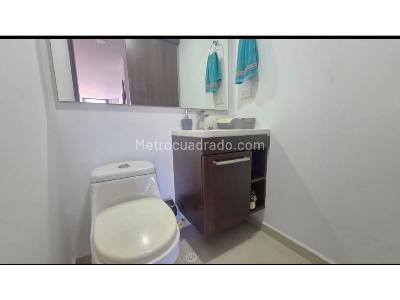 Apartamento de 3 alcobas en venta en Loma De San Julian, Medellín, 105 m² · foto 16 de 20