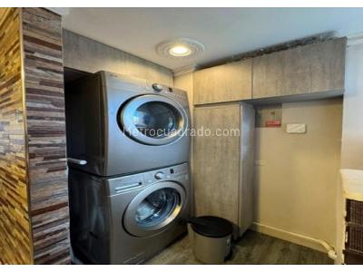 Apartamento de 3 alcobas en venta en Loma De Los Bernal, Medellín, 72 m² · foto 19 de 20
