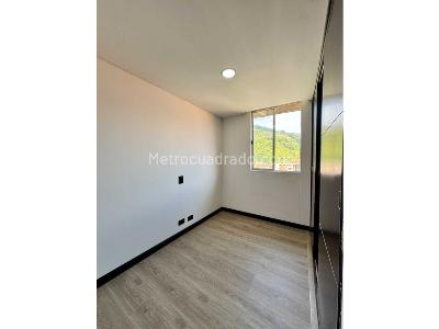 Apartamento en venta en Loma De Los Bernal, Medellín · foto 19 de 19