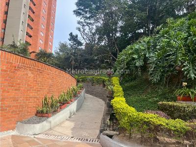 Apartamento en venta en La Castellana, Medellín · foto 12 de 16