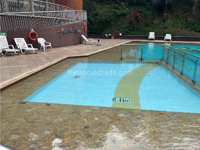 Apartamento en venta en La Castellana, Medellín · foto 14 de 16